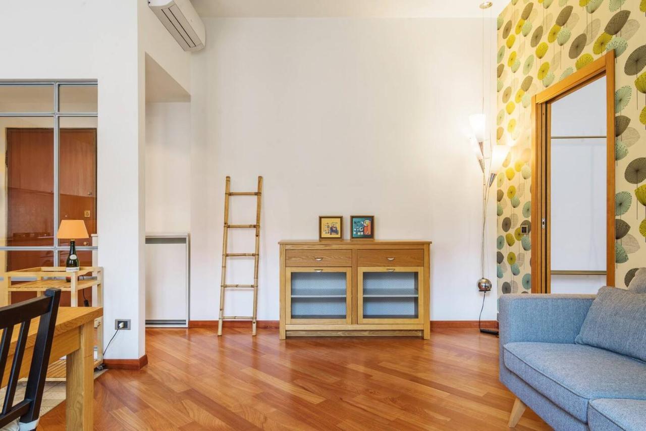 Colored And Spacious Flat Close To Navigli By Easylife Μιλάνο Εξωτερικό φωτογραφία